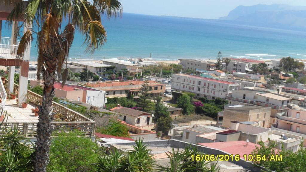 La Casa Delle Ginestre Villa Alcamo Marina Luaran gambar